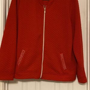 Women’s‎ Red Onque Casuals size XL Zip up jacket.